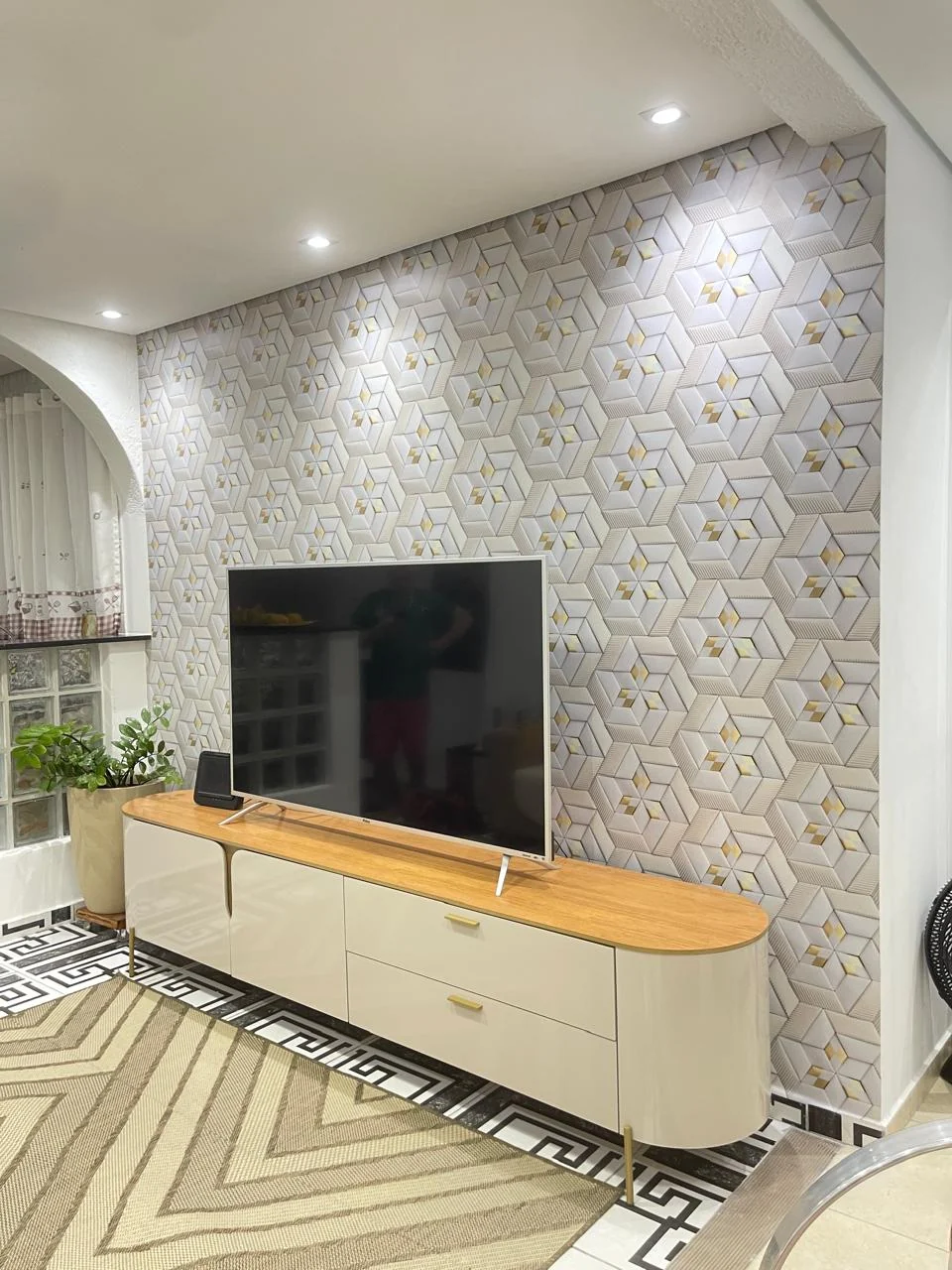 Geométrico 3D em parede de TV